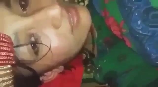 19yr Young Indian Girl Viral Sex Desi MMS