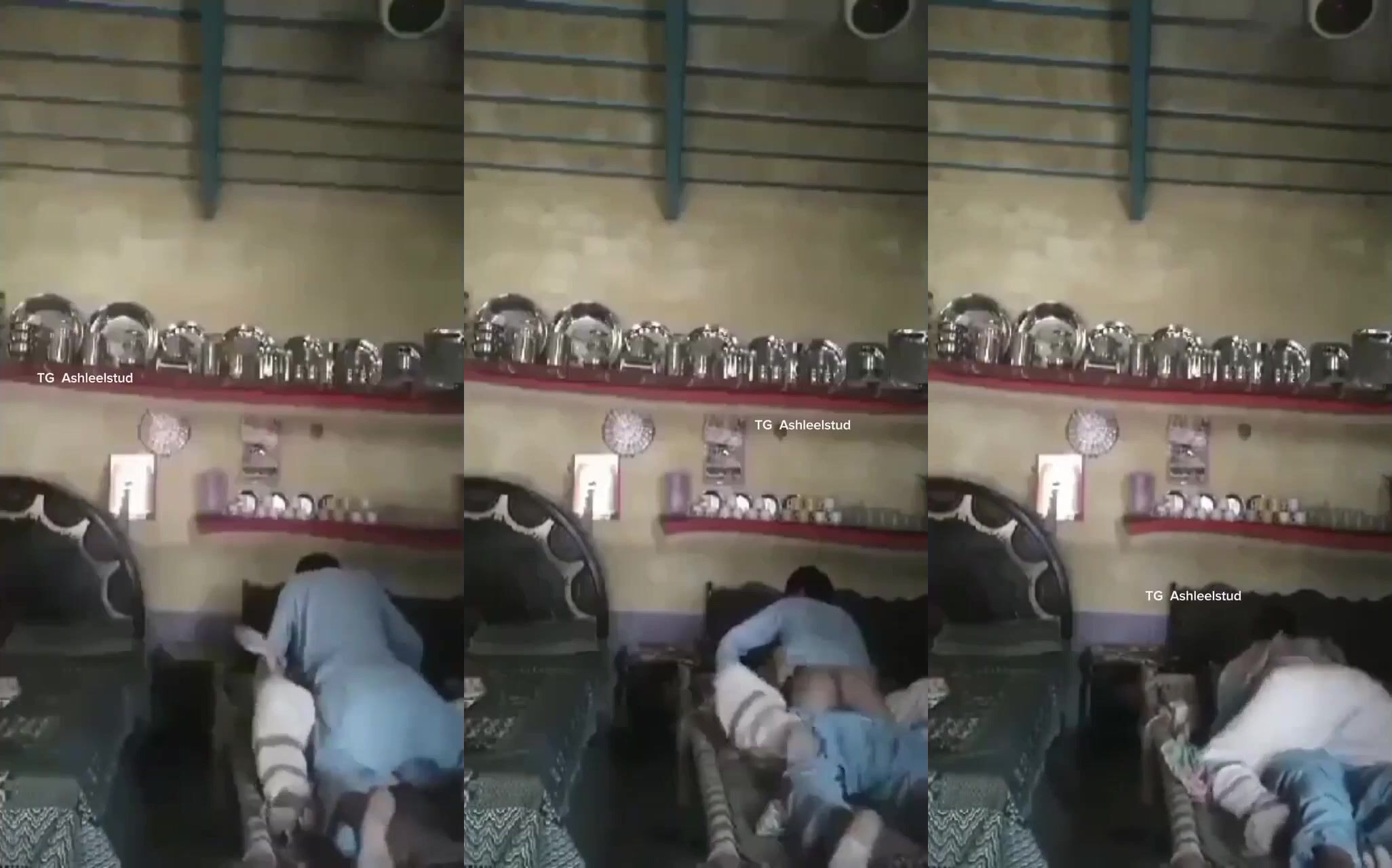 Pakistani Bhabhi Fucking With His Young Lover