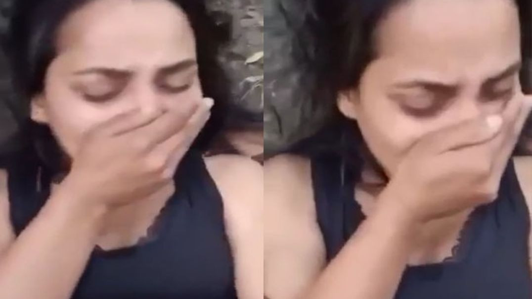 Beautiful Desi Sexy Girl Fucked Outdoor
