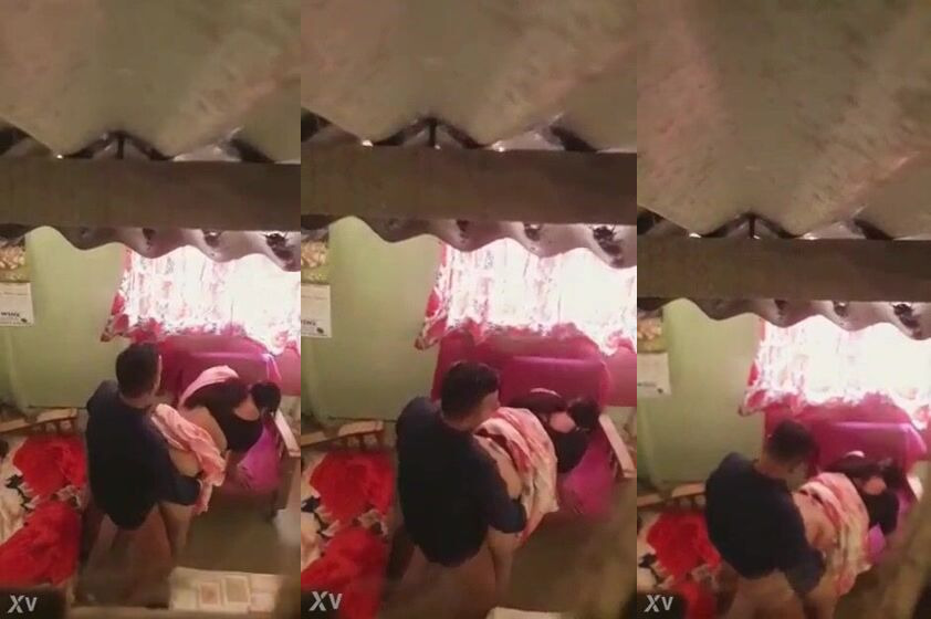 Hidden Cam – Desi Mature aunty Caught Doggy Fucking Style